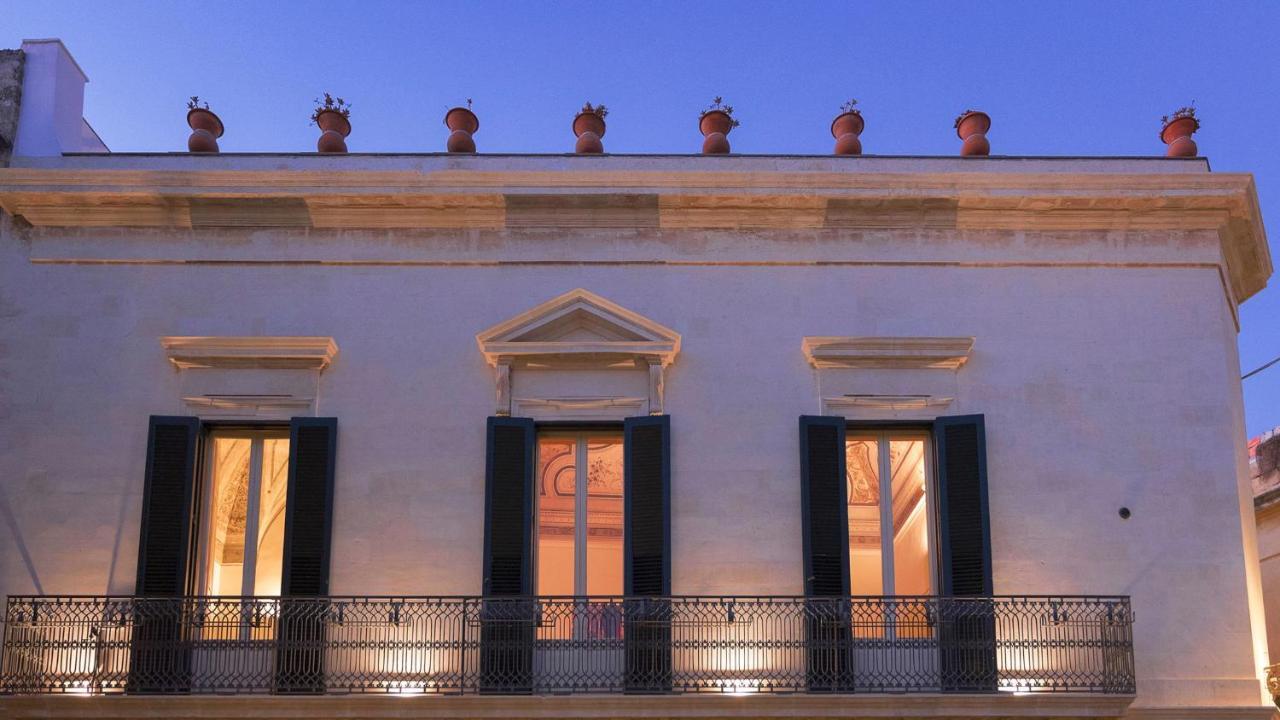 Palazzo Acquaviva - Il Giardino Sospeso Apartamento Lecce Exterior foto